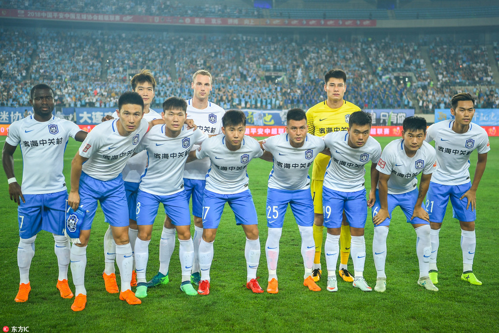 NBA：湖人遭遇惨败 浓眉受困犯规困扰