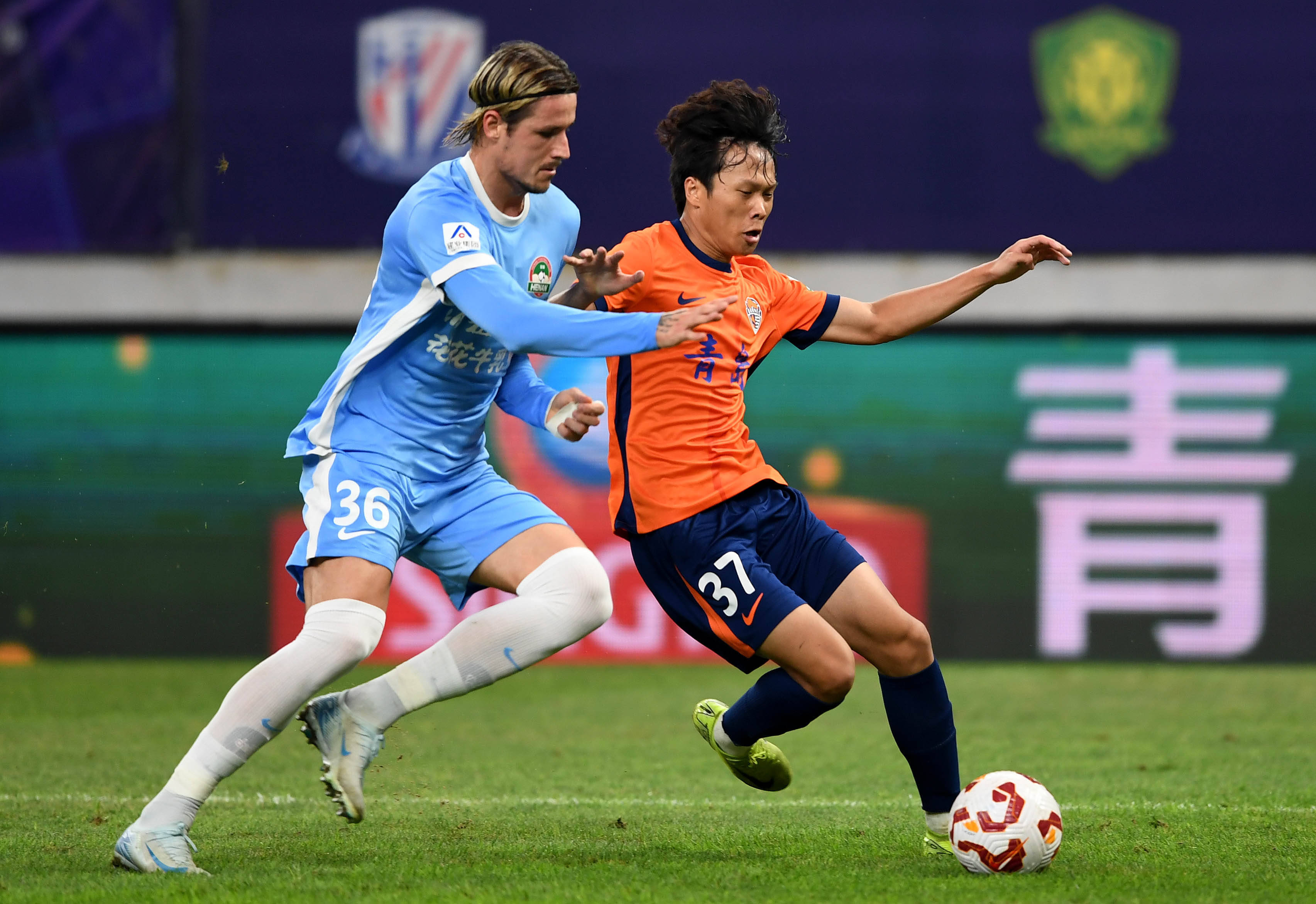 黑山主帅：我们会勇敢迎战克罗地亚；魔笛是所有球员的榜样（黑山主帅：无惧克罗地亚之战，莫德里奇是全体球员的楷模）