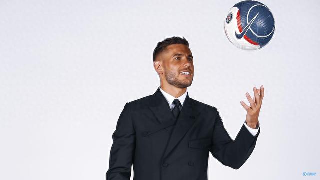 比肩大O！康宁汉姆成为第二位连赢6场&至少25分10助攻的球员